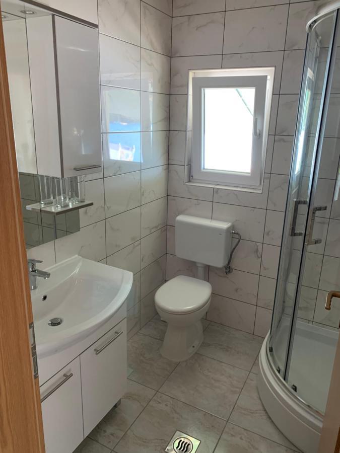 Apartment Pascal Janjina Екстериор снимка